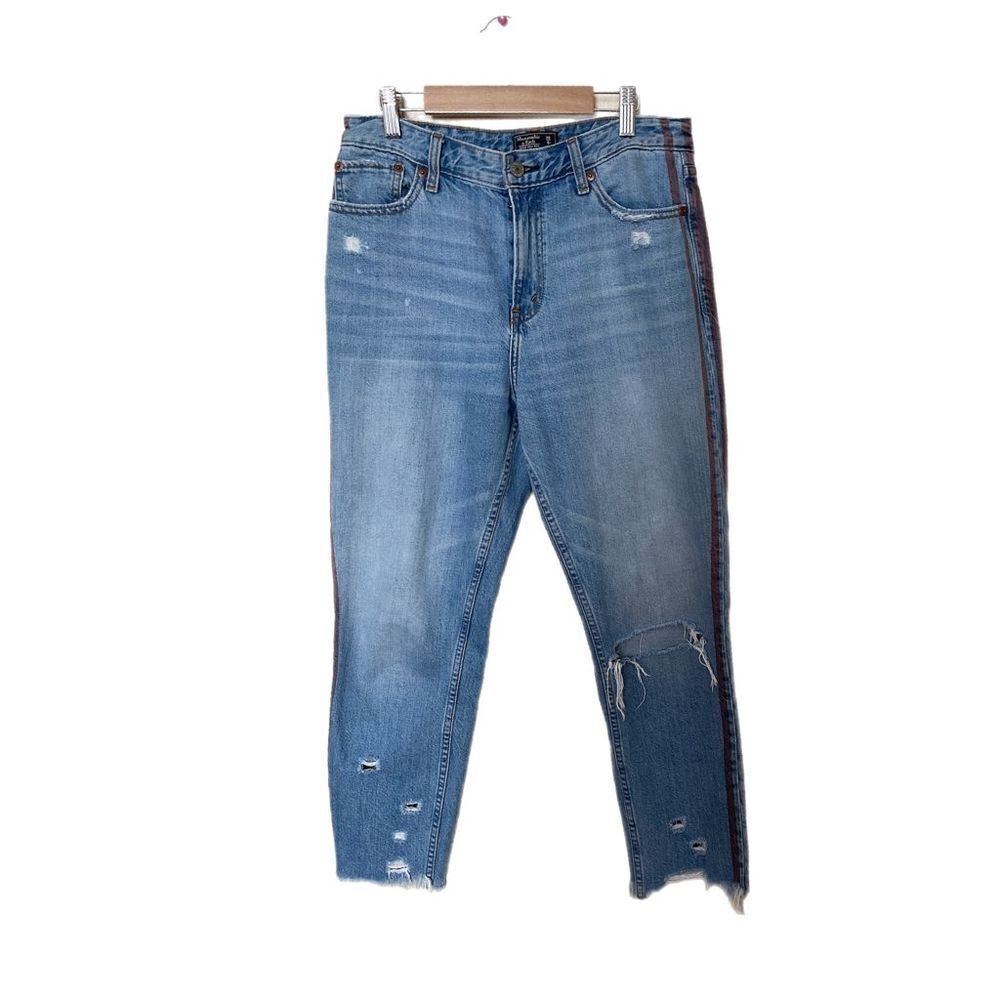 Abercrombie &Fitch Annie High Rise Girlfriend Jeans Size 6